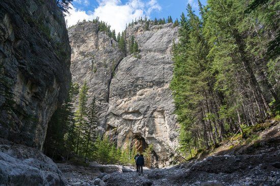 Grotto Canyon